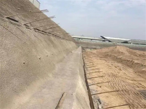 南关河道边坡加固